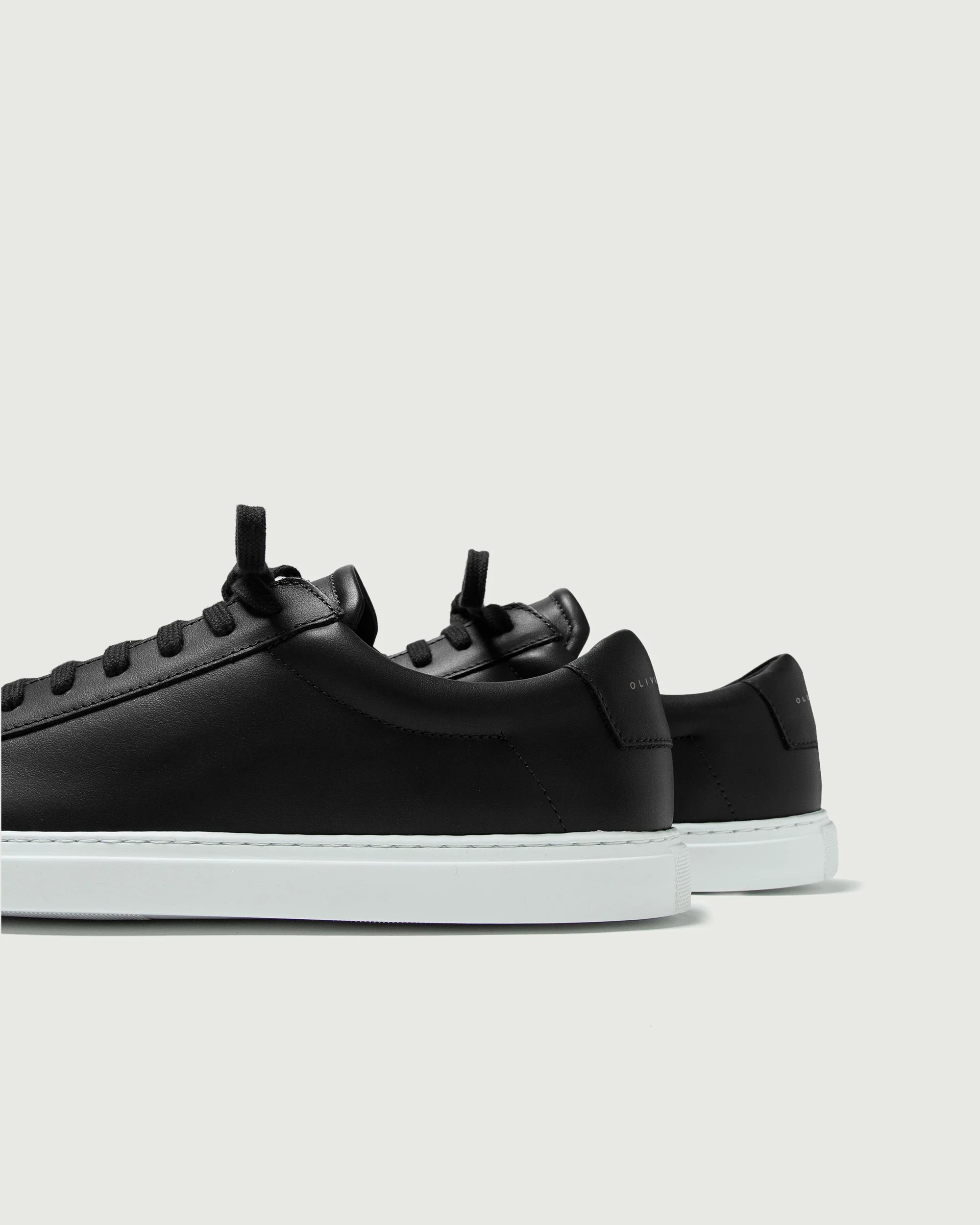 Low 1 | Black (Orthopedic) - Image 3