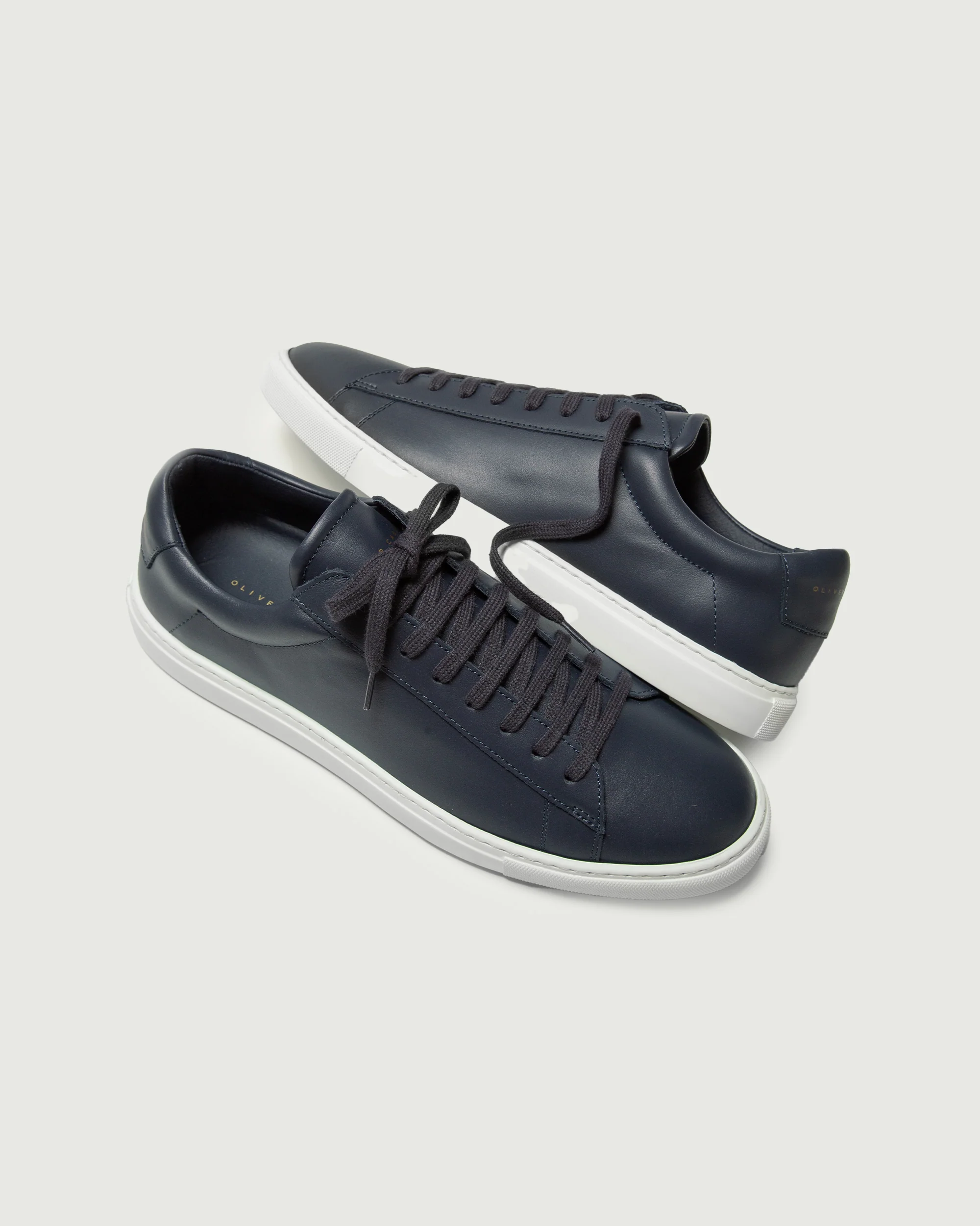 Low 1 | Royal - Image 4