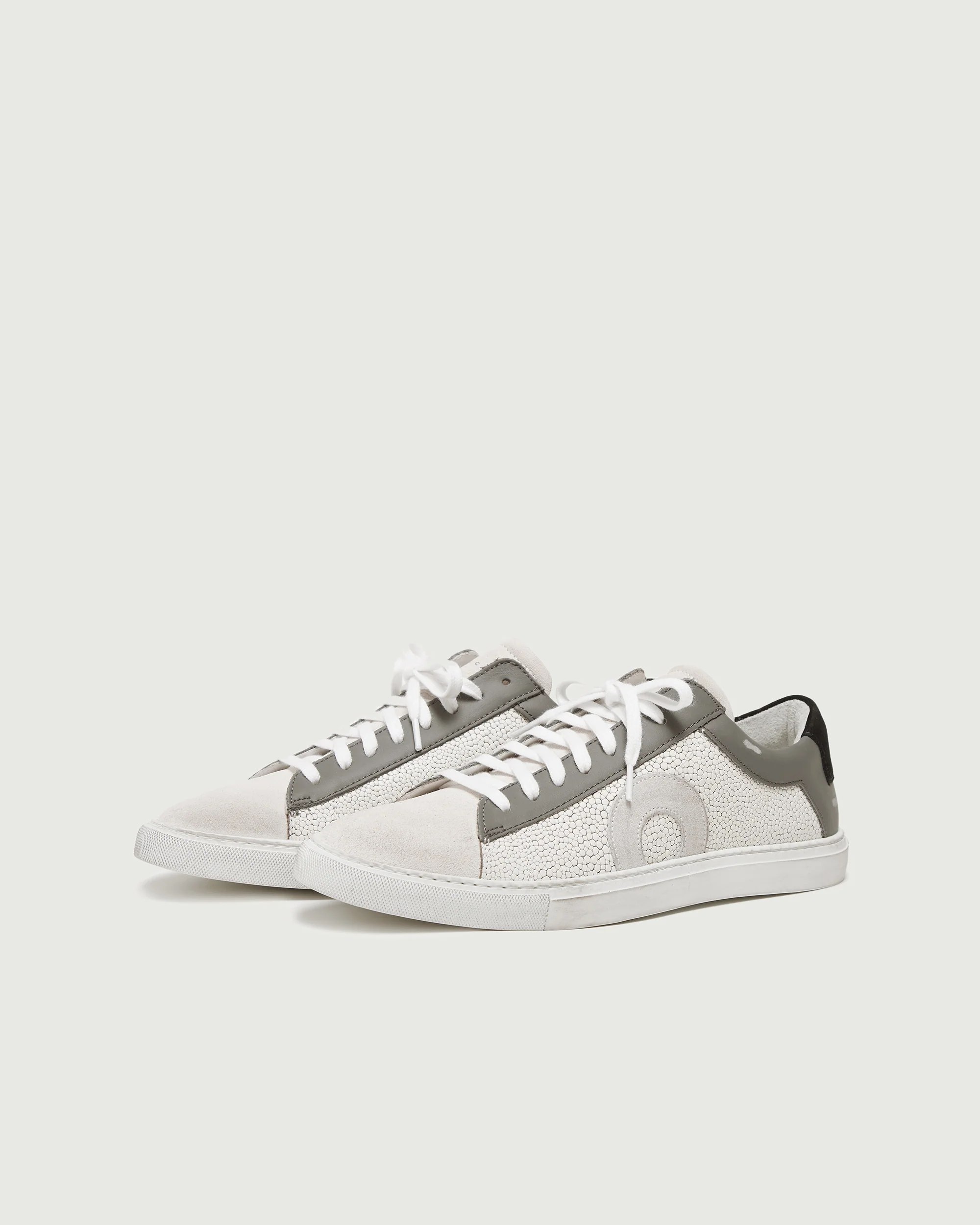 Low 1 | Stingray - Image 2