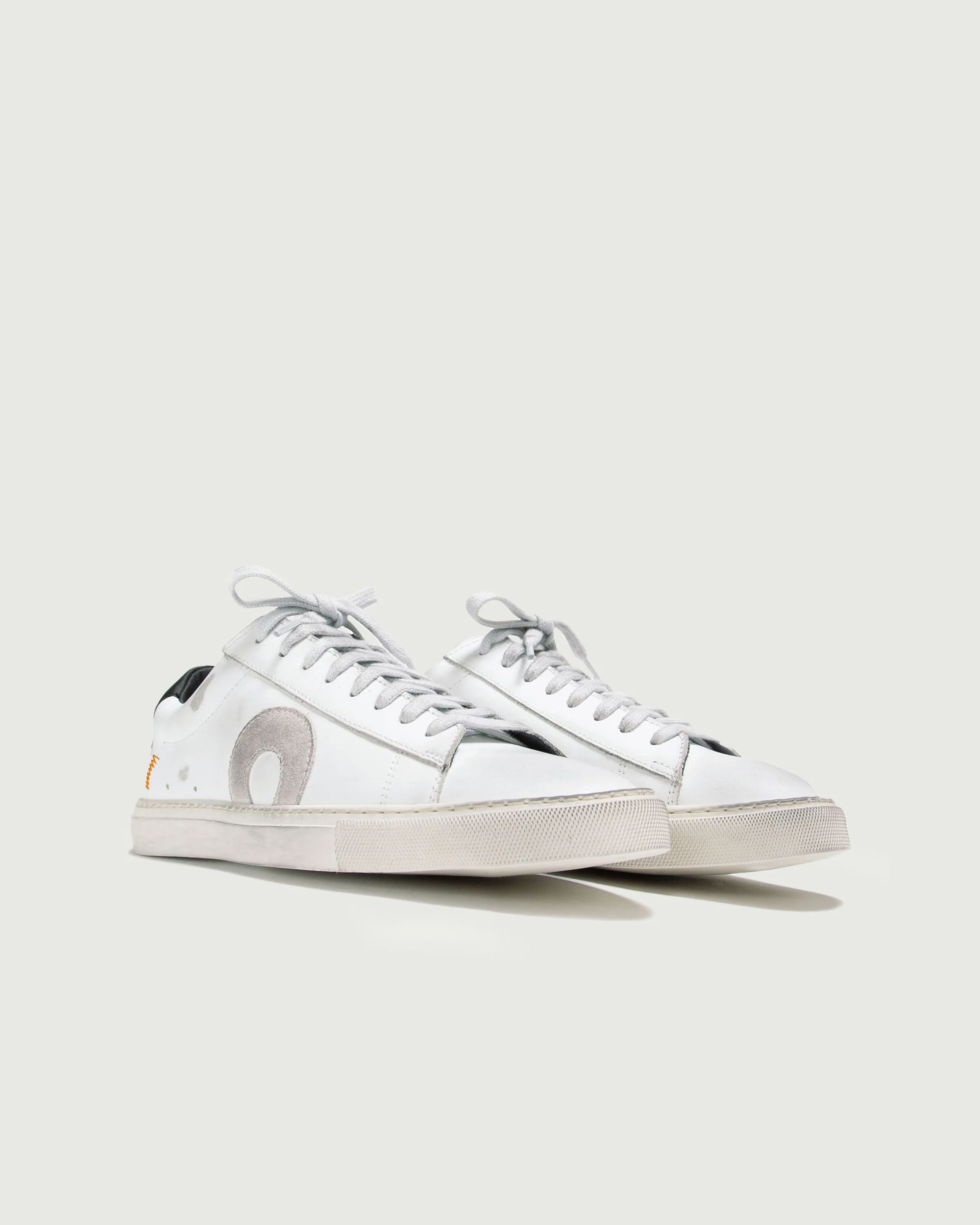 Low 1 | Tigger - Image 2